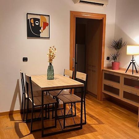 Piso Centrico Y Acogedor Apartment ฟิกวยเรส ภายนอก รูปภาพ