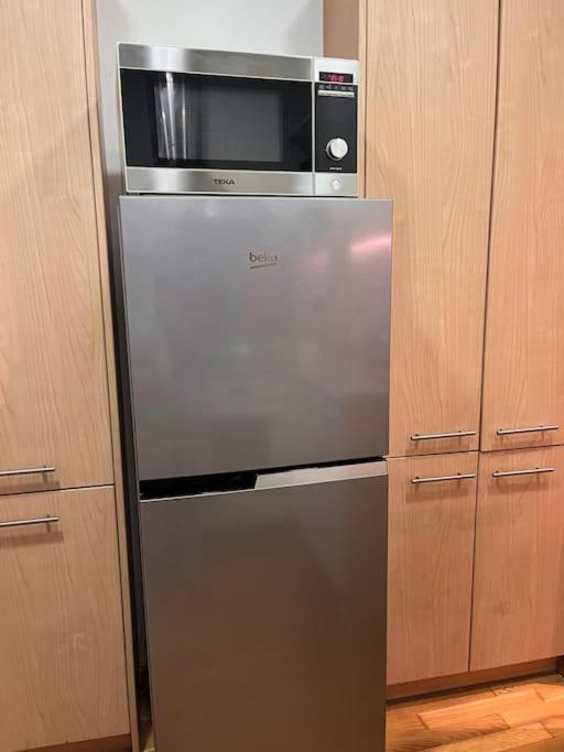Piso Centrico Y Acogedor Apartment ฟิกวยเรส ภายนอก รูปภาพ